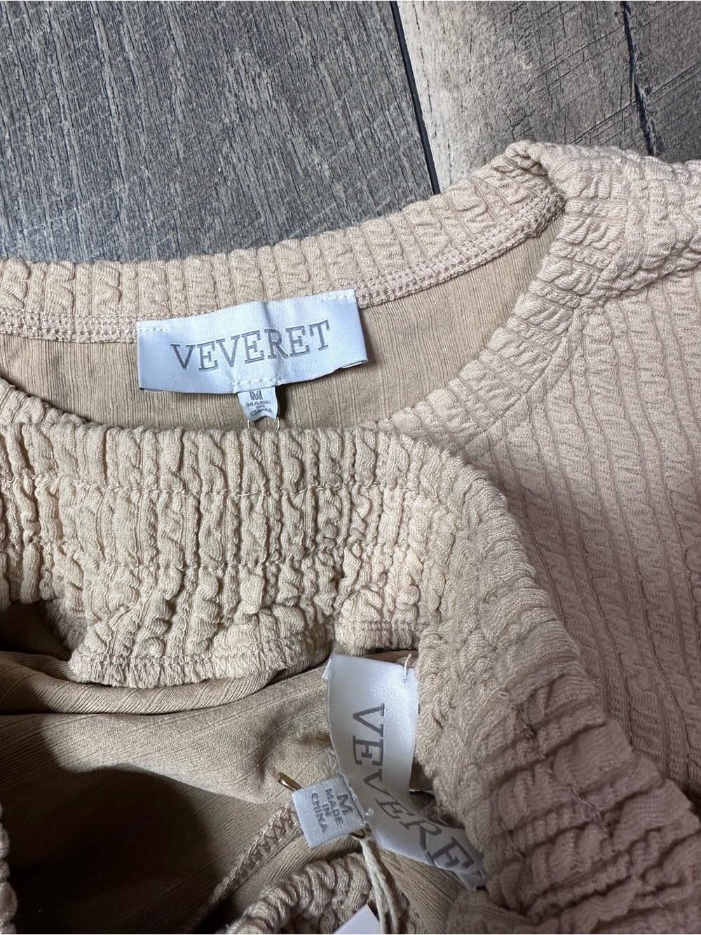 Vervet 2 Pc Set - Picture 6 of 9